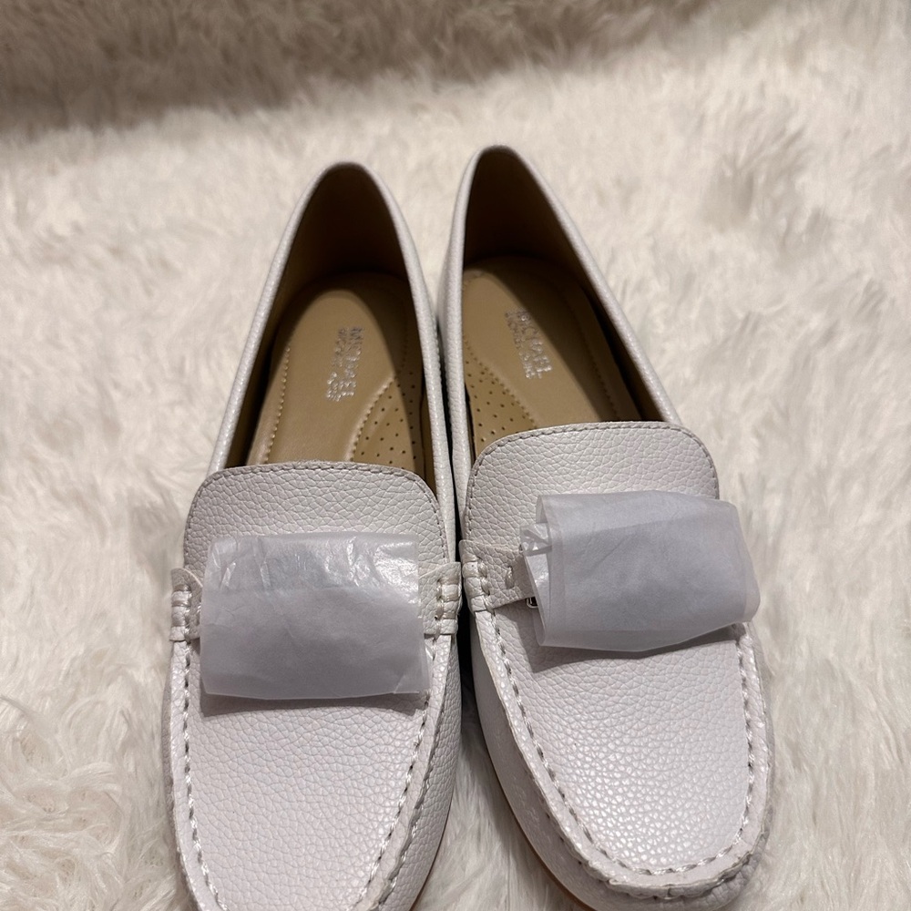 MICHAEL Michael Kors White Leather Loafers